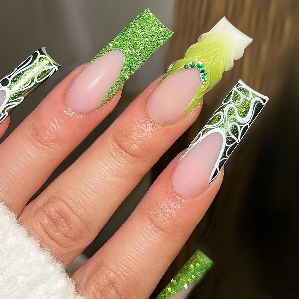 MISUD Press on Nails Long Square Fake Nails Glossy Glue on Nails Green Glitter French Tip Acrylic Nails Squoval Artificial Nails 3D Water Ripple Stick on False Nails with Rhinestone Design 24 pcs