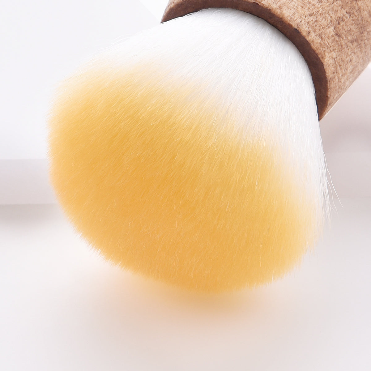 Mushroom Brush for Powder Makeup - GUJHUI Beauty Tool