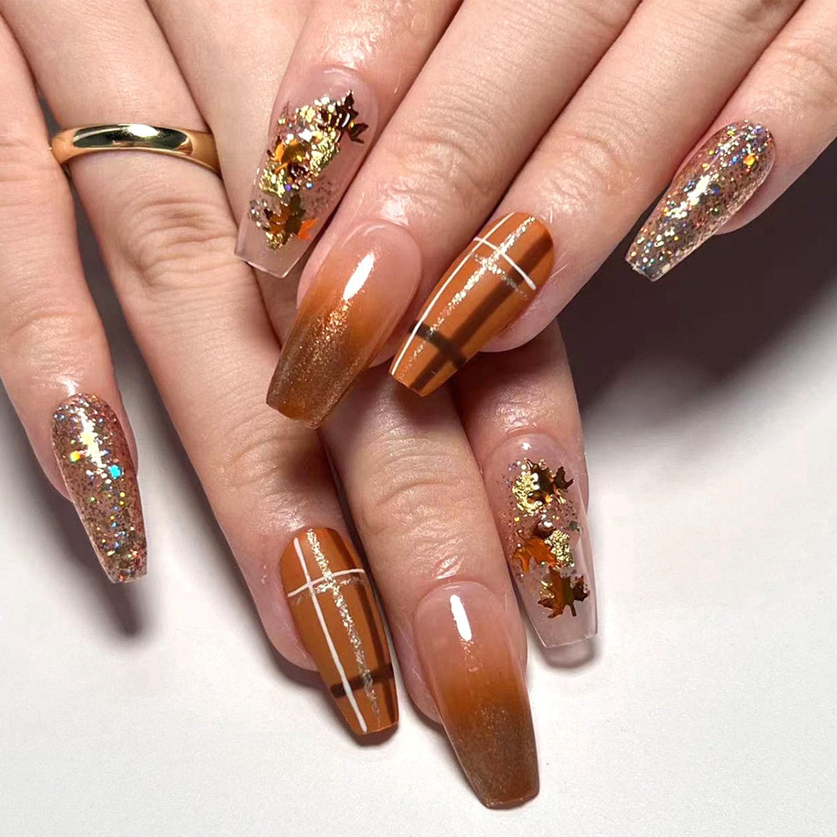 Coffin Press on Nails Medium Fake Nails Brown Glue on Nails Maple Leaves Glitter Sequins Lines Design False Nails Press ons Glossy Acrylic Nails Artificial Stick on Nails for Women Girls 24Pcs