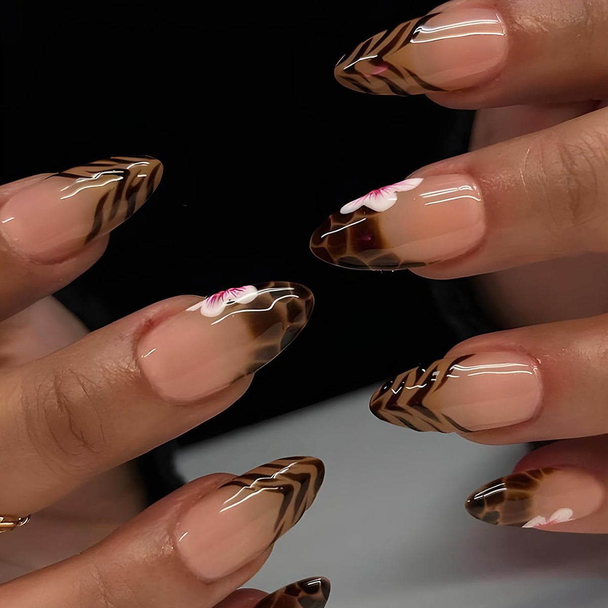 24pcs French Tip Press on Nails Medium Almond Leopard French Tip Fake Nails Flower False Nails Glossy Stick on Nails Full Cover Artificial Nails for Women Girl Nail Design Decoration
