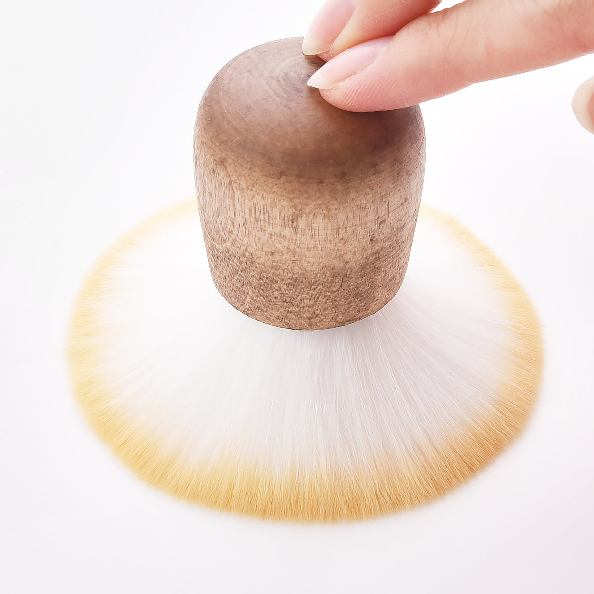 Mushroom Brush for Powder Makeup - GUJHUI Beauty Tool